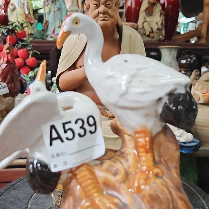 L***者泥塑明玉家的老工艺品