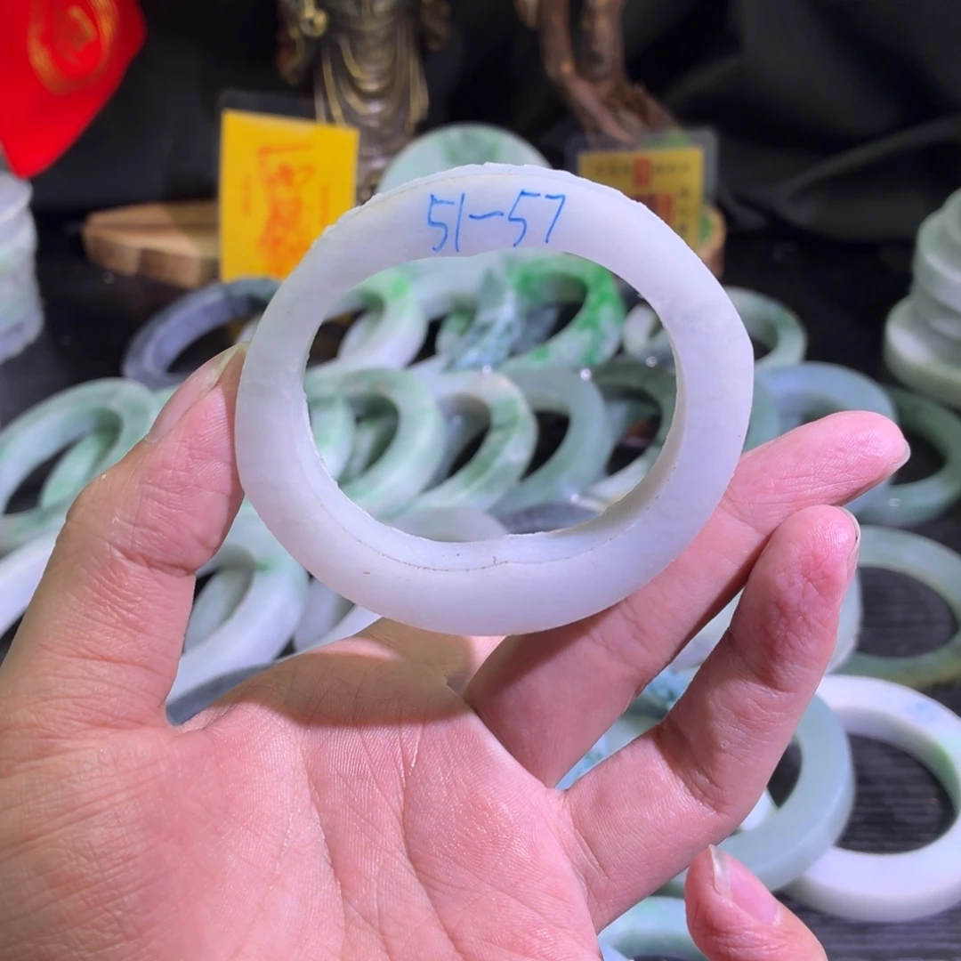 定制翡翠未镶嵌天然翡翠A货毛胚手镯定制