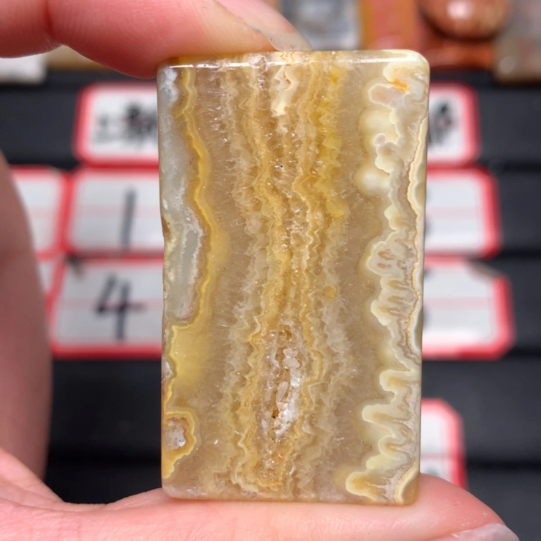 【闪购商品】未镶嵌颈饰硅化玉糯**滚