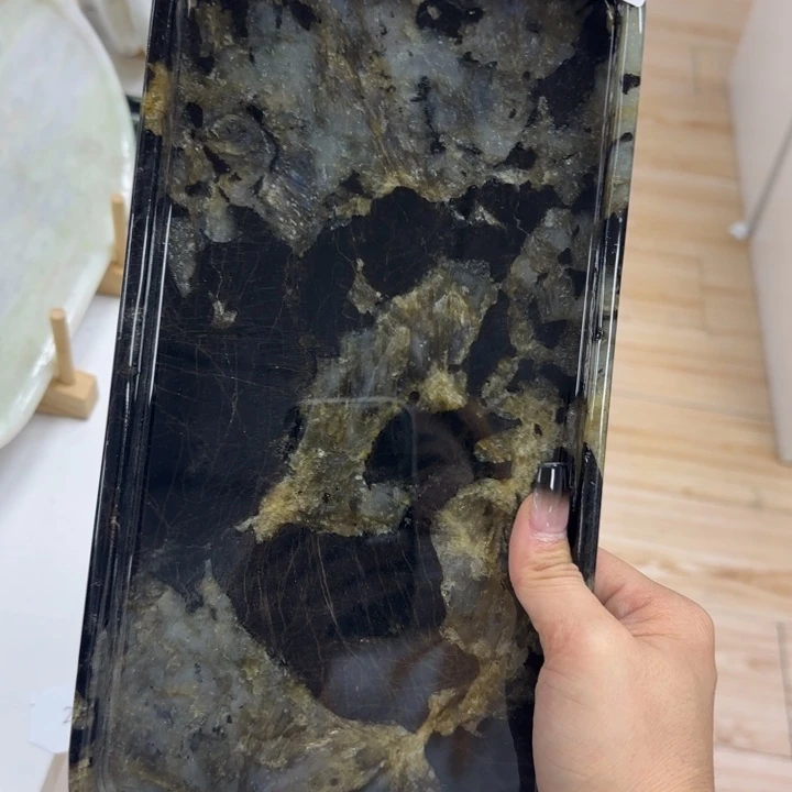 I****文Yy5979。。。。。。no退