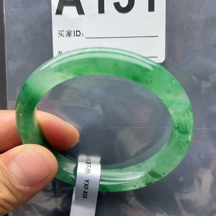 石英质玉未镶嵌手镯54-131