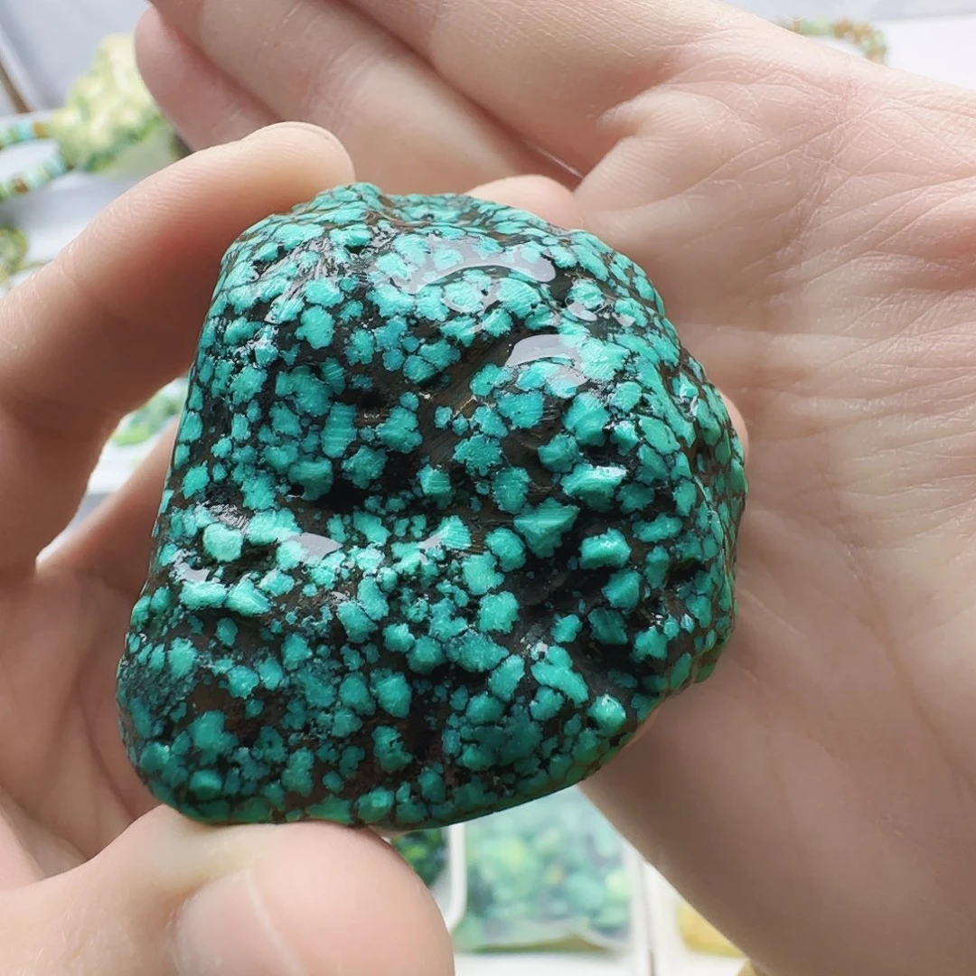 绿松石未镶嵌颈饰乌兰花成品随行