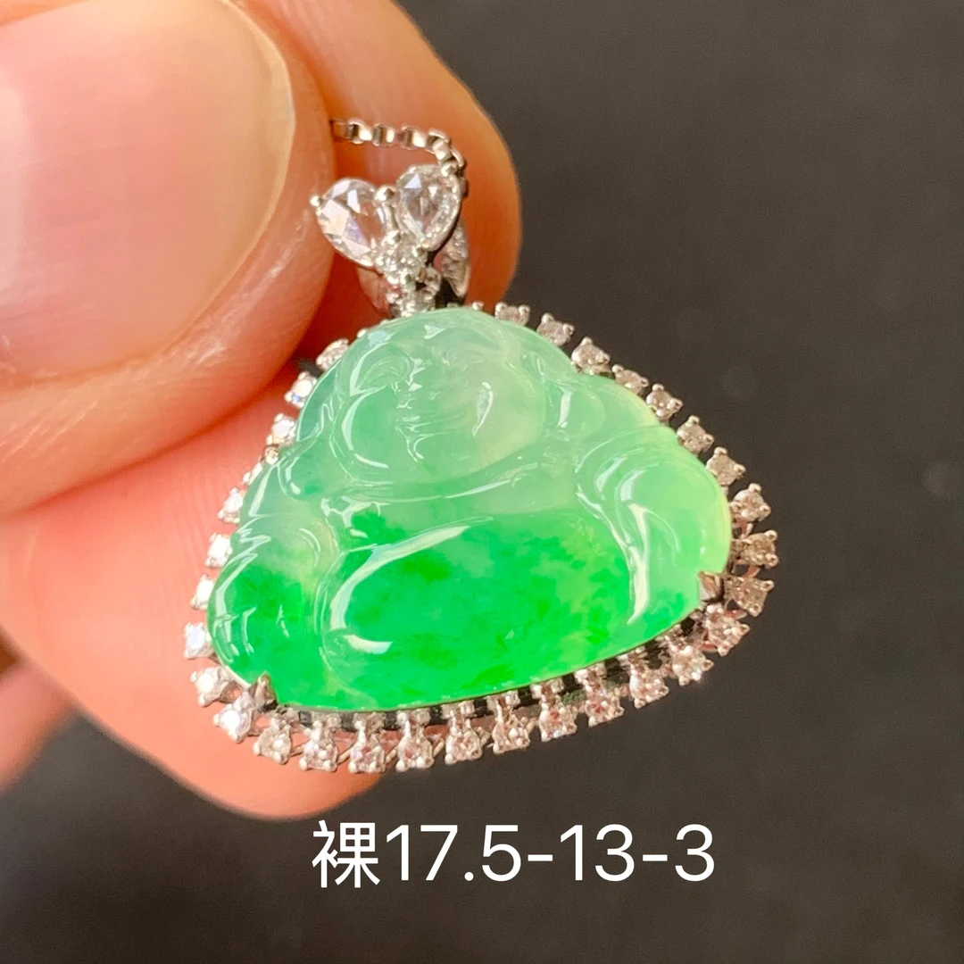 高冰飘绿佛公天然翡翠吊坠 镶嵌精致 女生配饰 翡翠保真基地