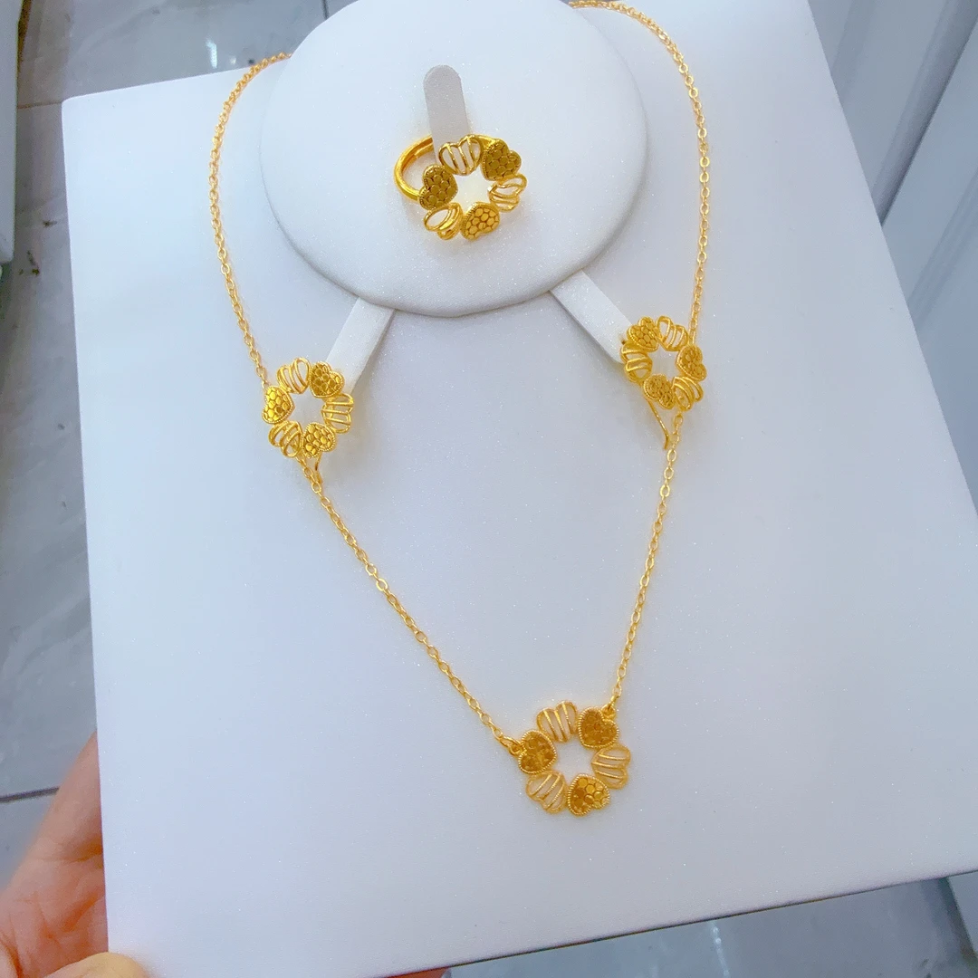 铜合金亚克力项链 爆款时尚金子同款三件套首饰altun pasun