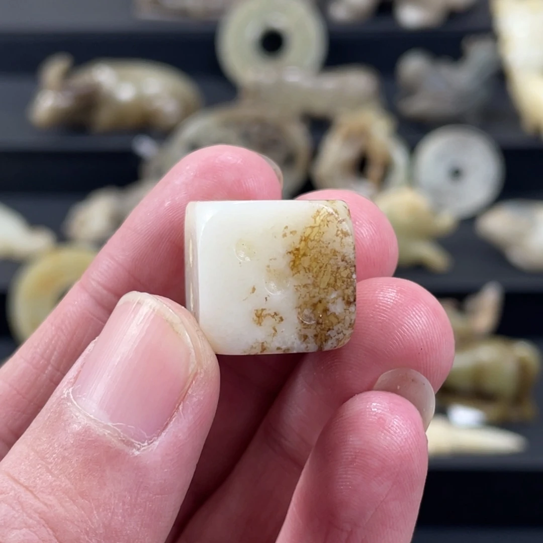 和田玉（糖玉）颈饰未镶嵌s****m