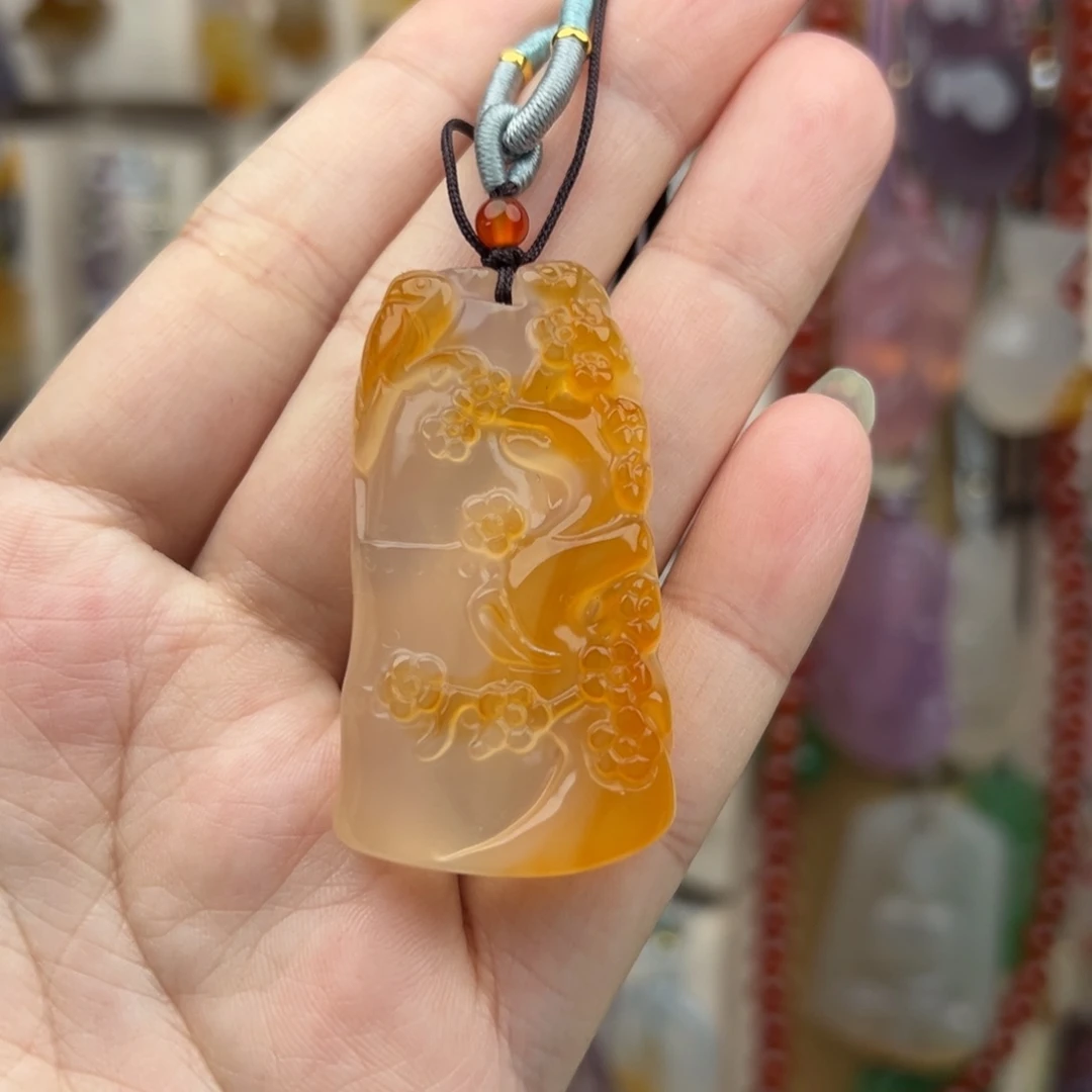 玛瑙/玉髓未镶嵌吊坠(赠链)