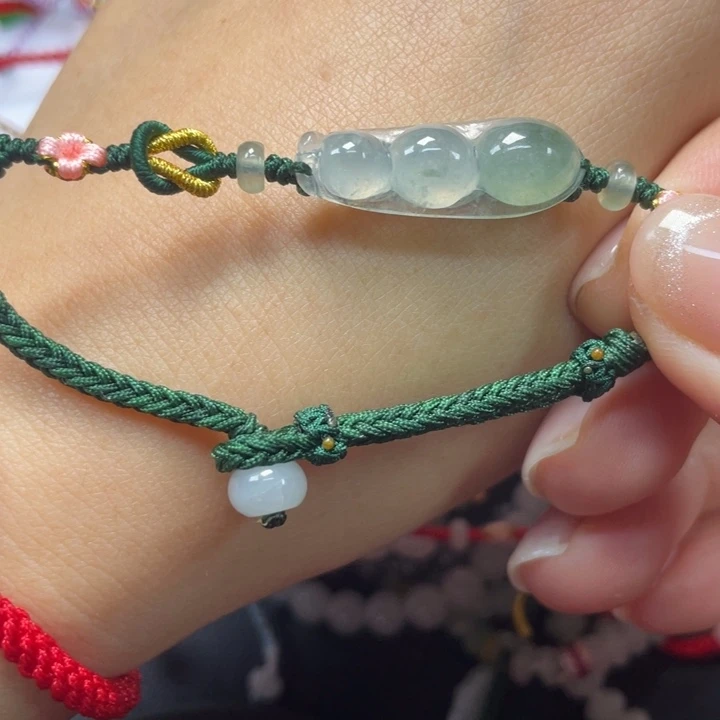 翡翠未镶嵌手绳899990099