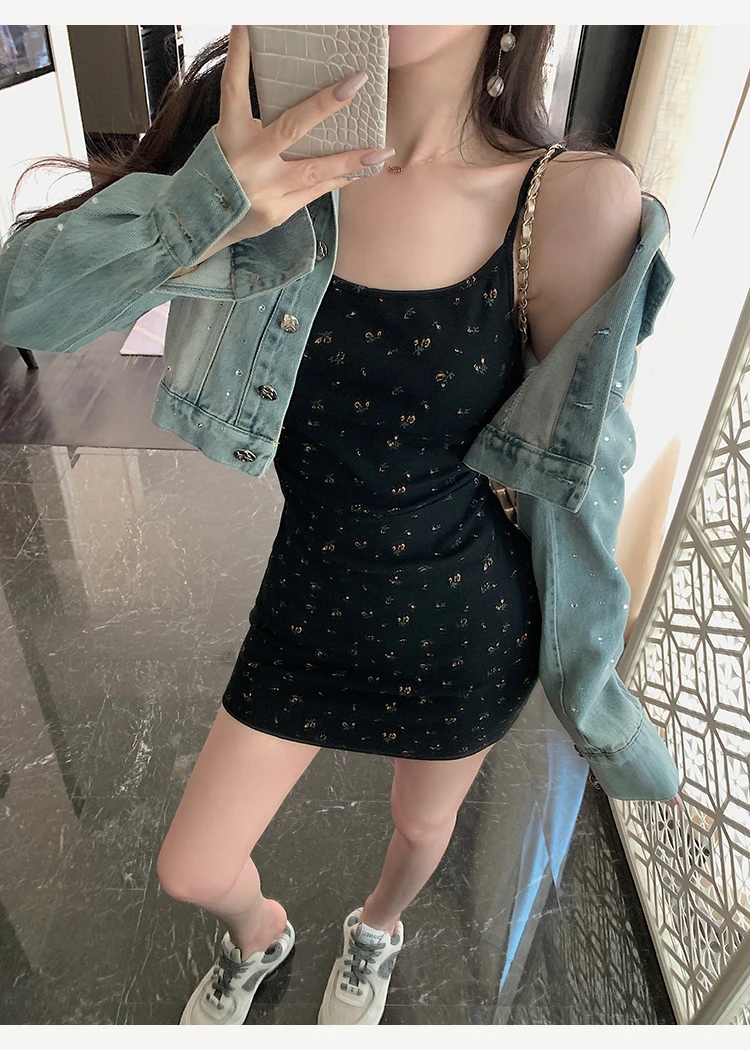 邱肉瑶 「玫瑰晚宴」春季新款碎花吊带连衣裙性感复古长裙收腰百搭