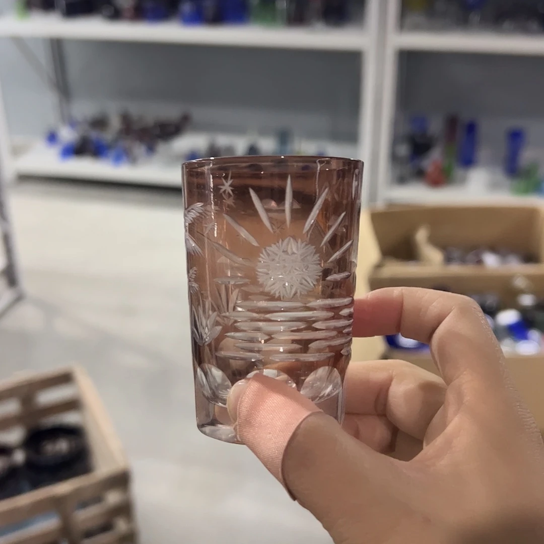 水晶玻璃平底款微瑕一个