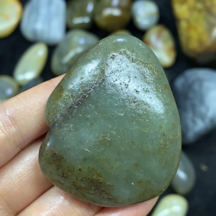 未镶嵌和田玉（糖玉）挂件