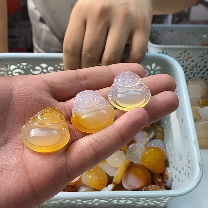 玛瑙/玉髓未镶嵌颈饰