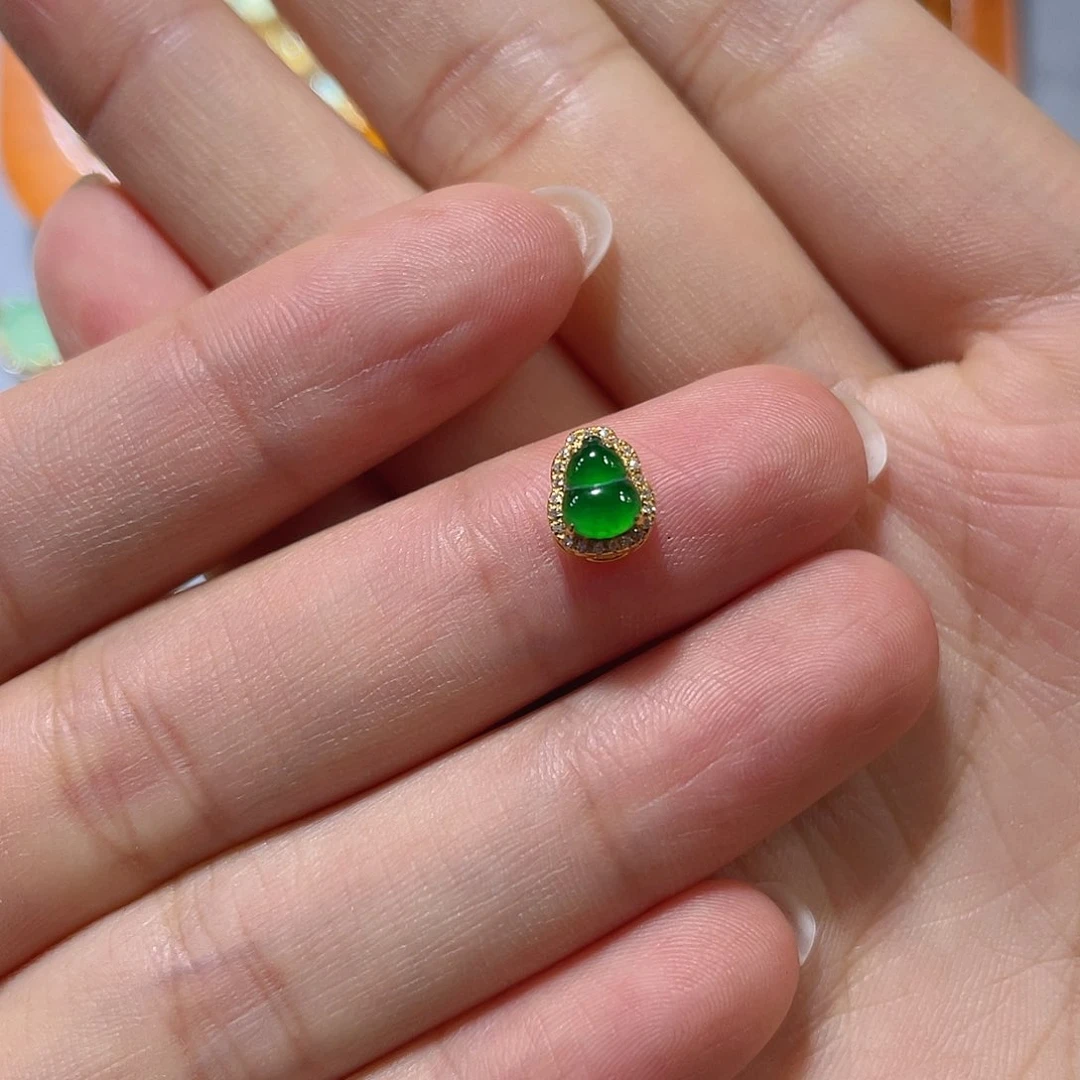 翡翠18K金镶嵌吊坠(不含链)