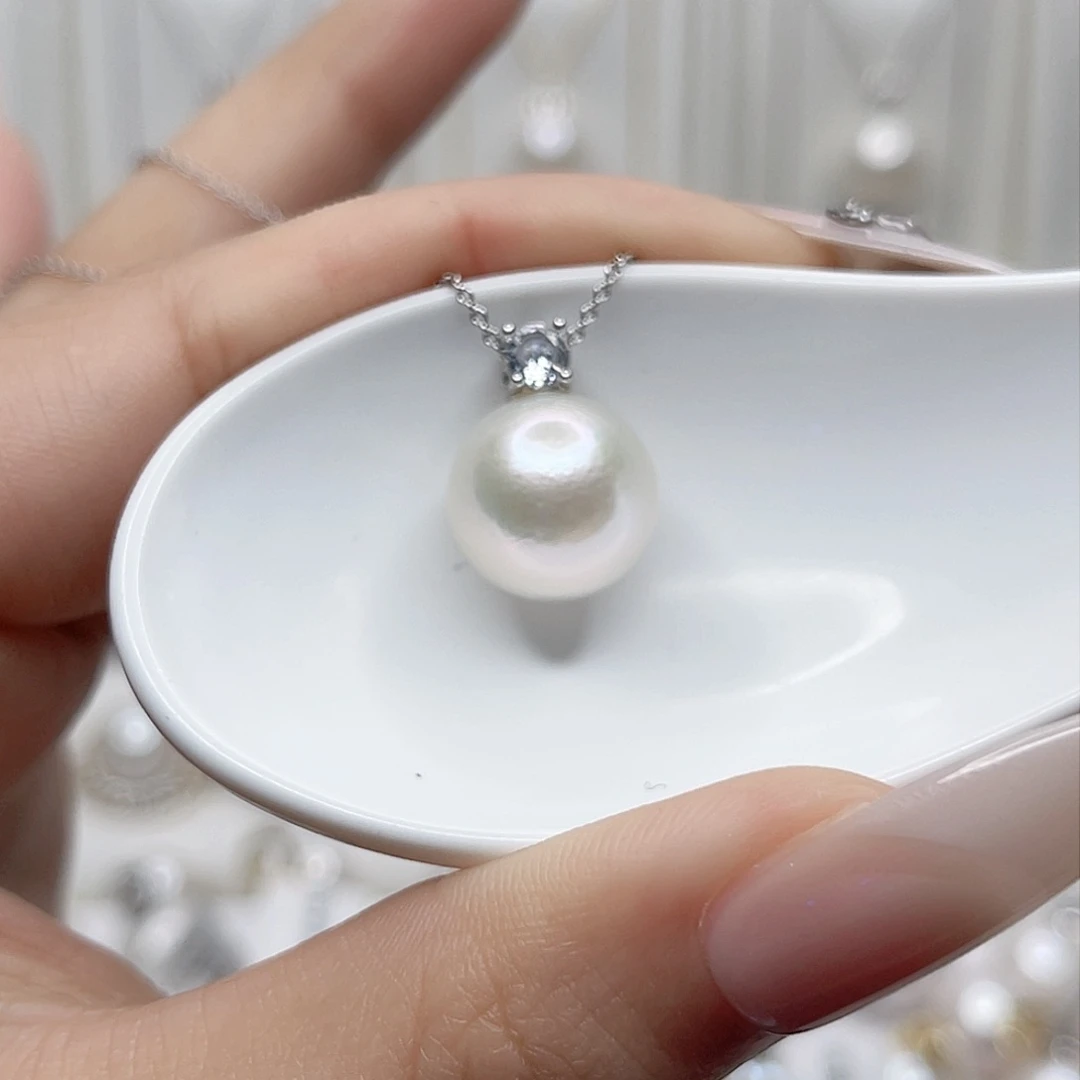 淡水珍珠吊坠(赠链)未镶嵌