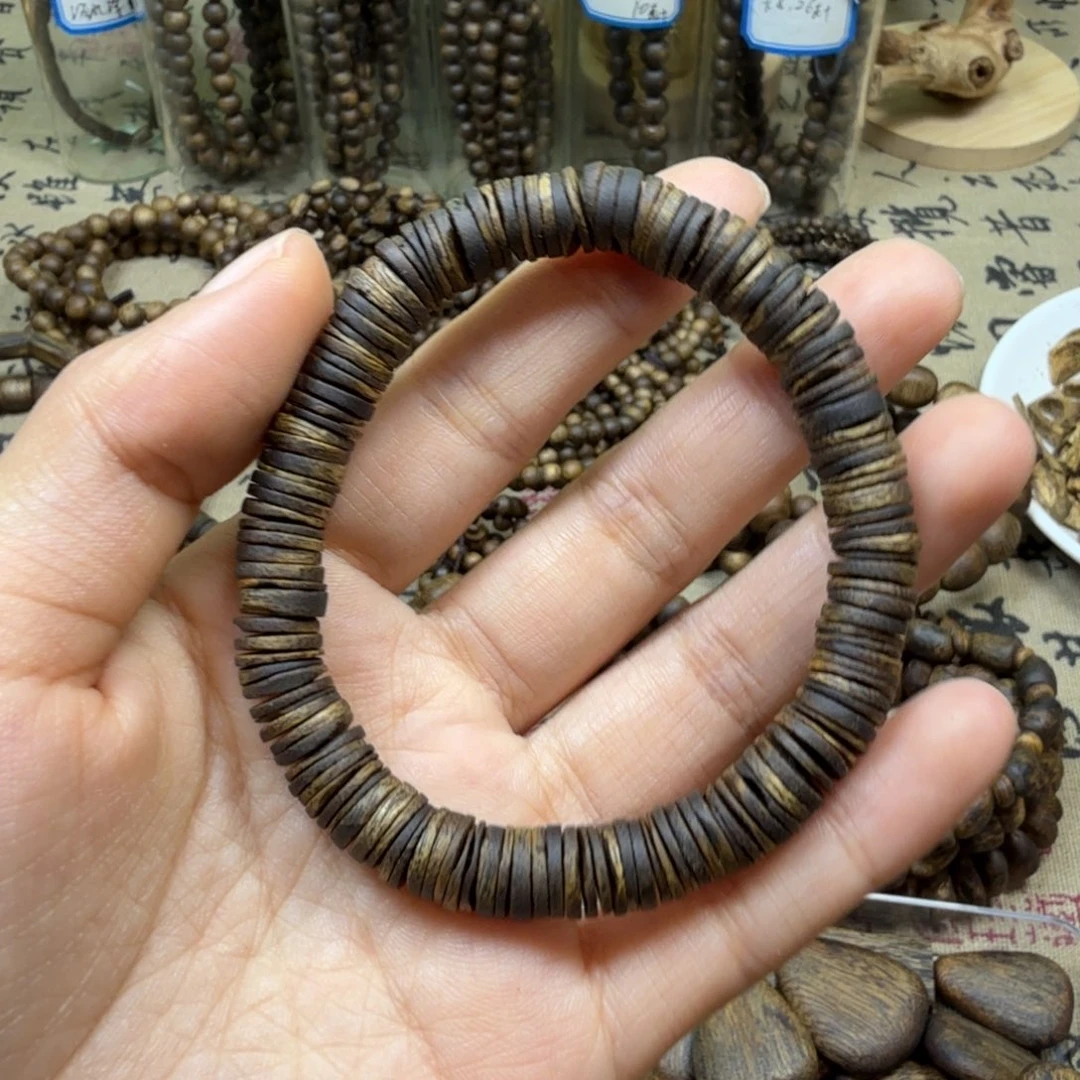 沉香碎屑沉香卡8沉水片片珠