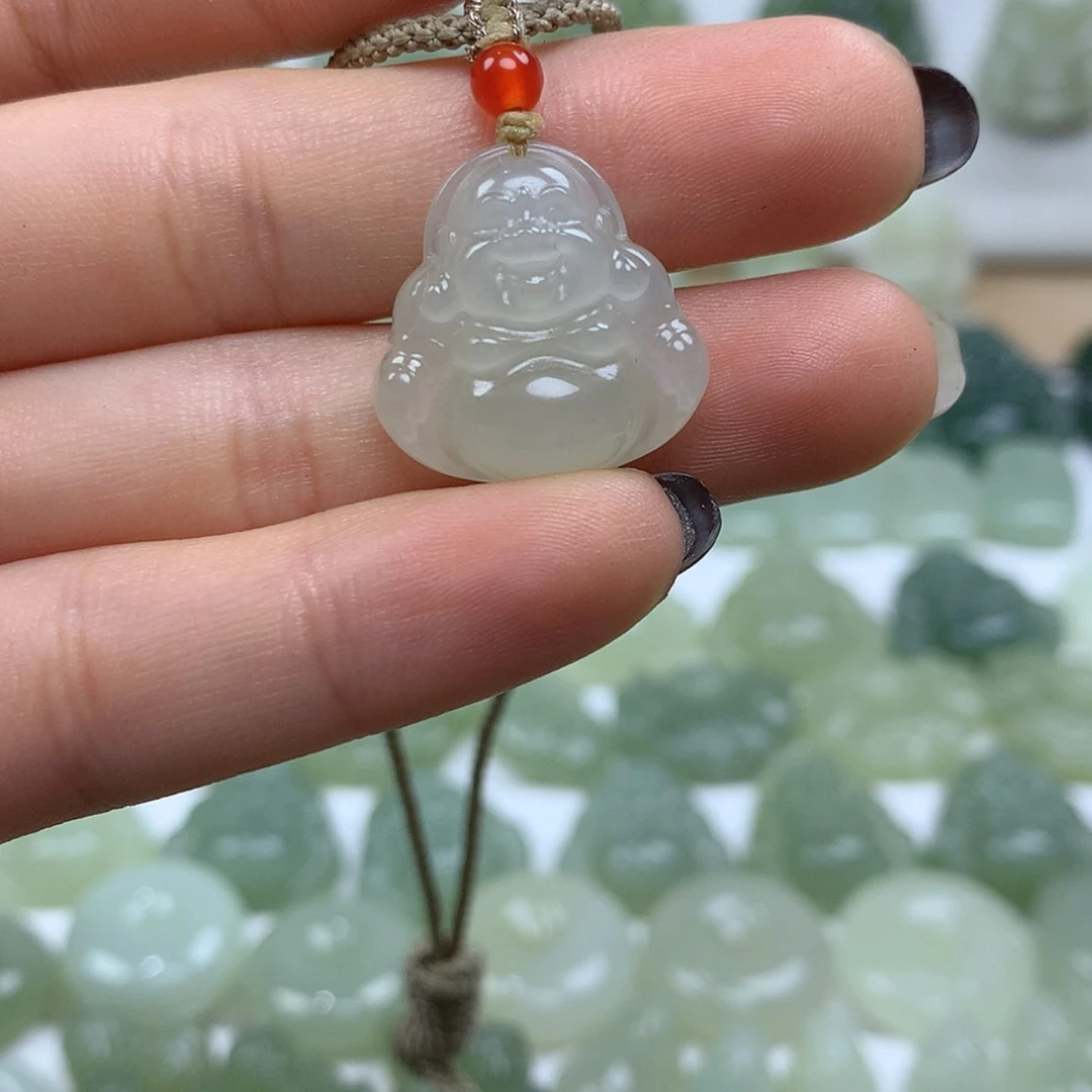 【闪购商品】颈饰未镶嵌和田玉