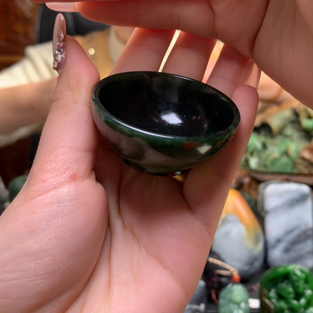 和田玉茶杯未镶嵌