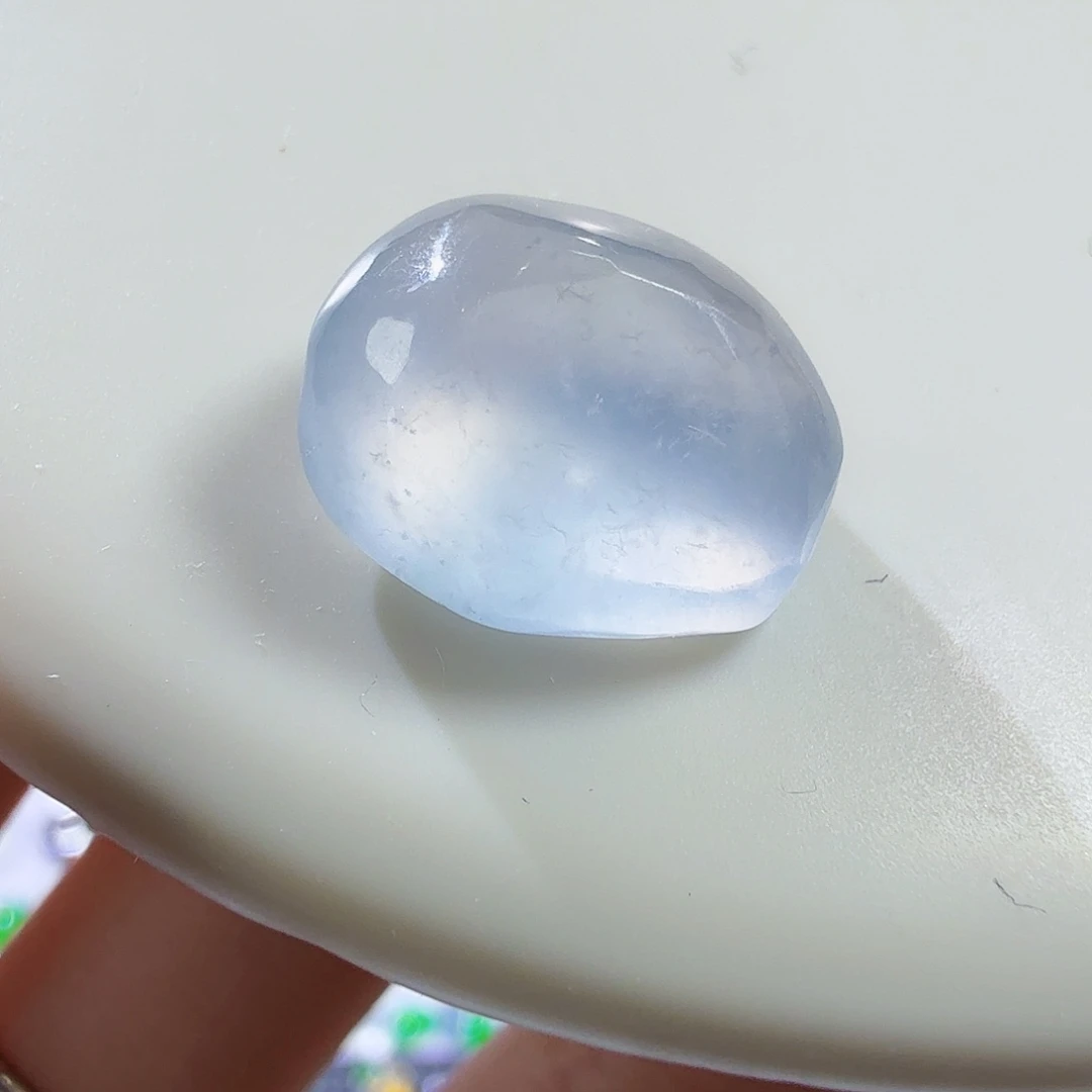 翡翠未镶嵌颈饰裸石