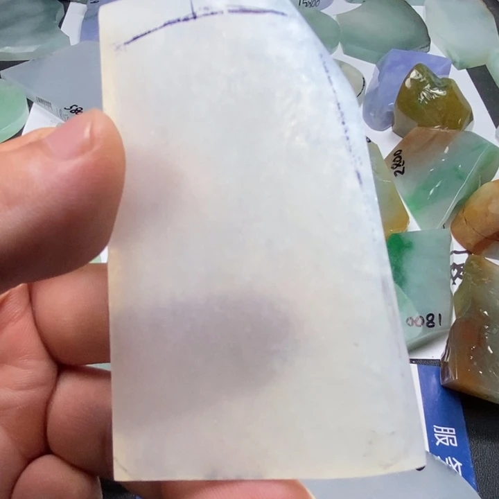 定制翡翠未镶嵌包工