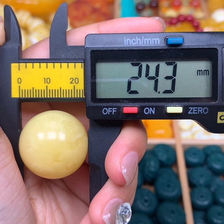 非金属仿琥珀配饰008