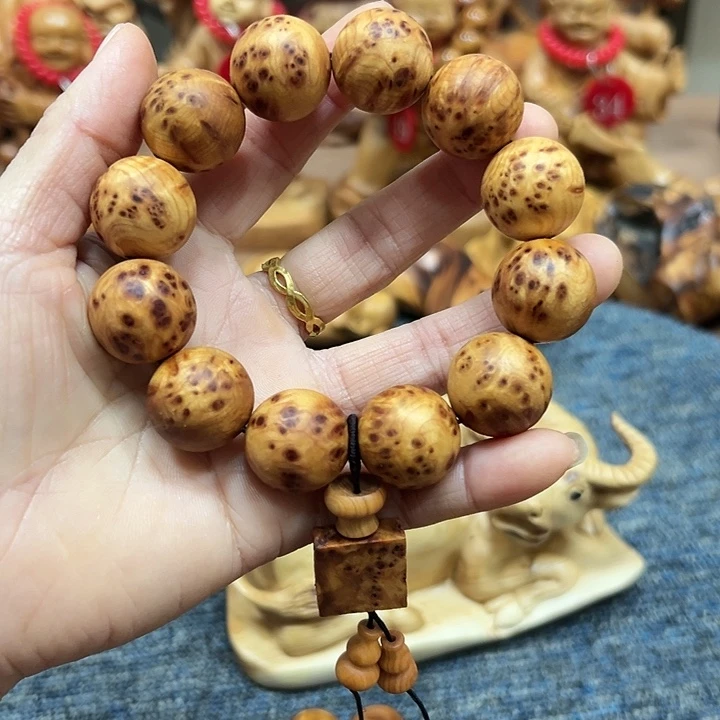 柏木隨*太行崖柏手把摆件