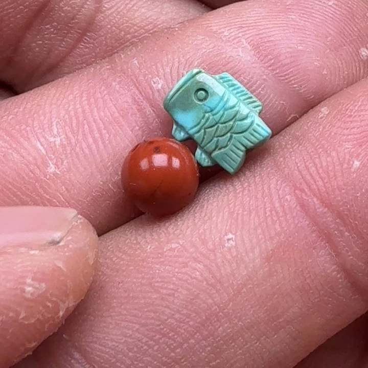 南红玛瑙未镶嵌珠宝半成品