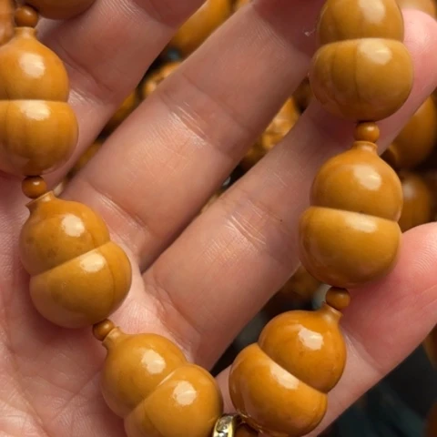 橄榄核雕手工葫芦