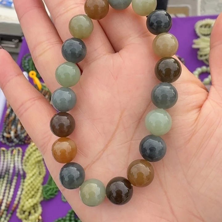 和田玉未镶嵌颈饰卡10