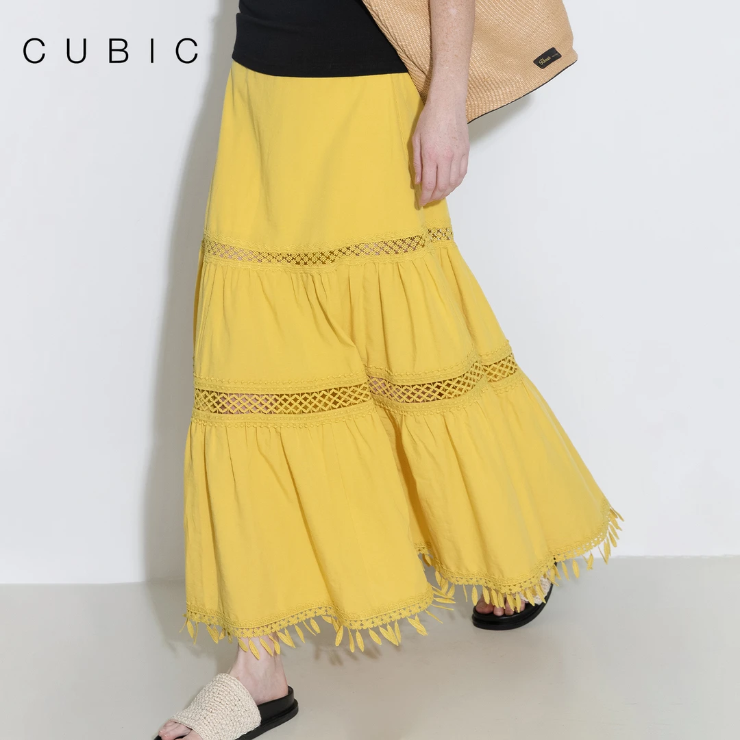 CUBIC 成长手记 波嬉都市风镂空蕾丝拼接流苏下摆A字长款半身裙