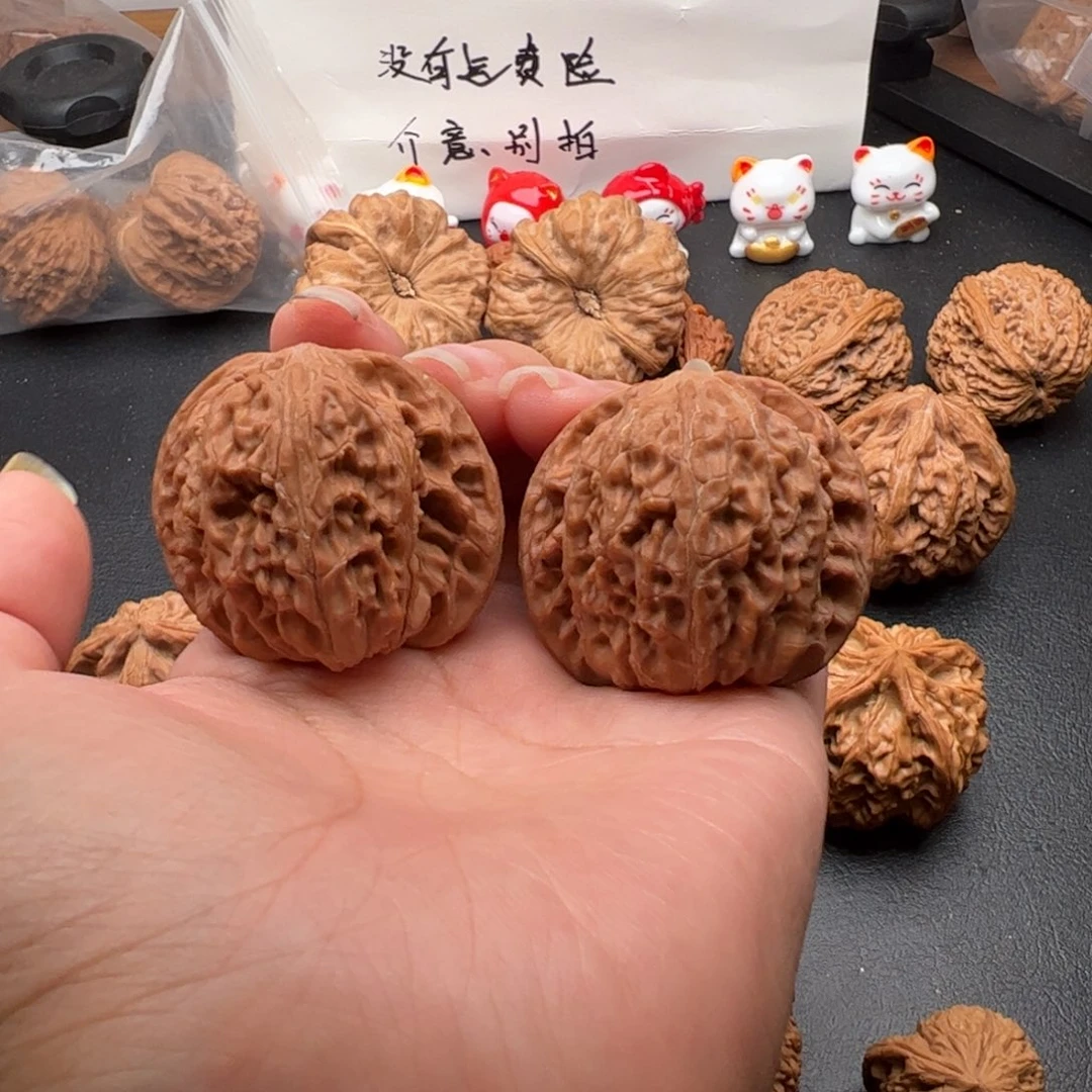文玩核桃把件磨盘