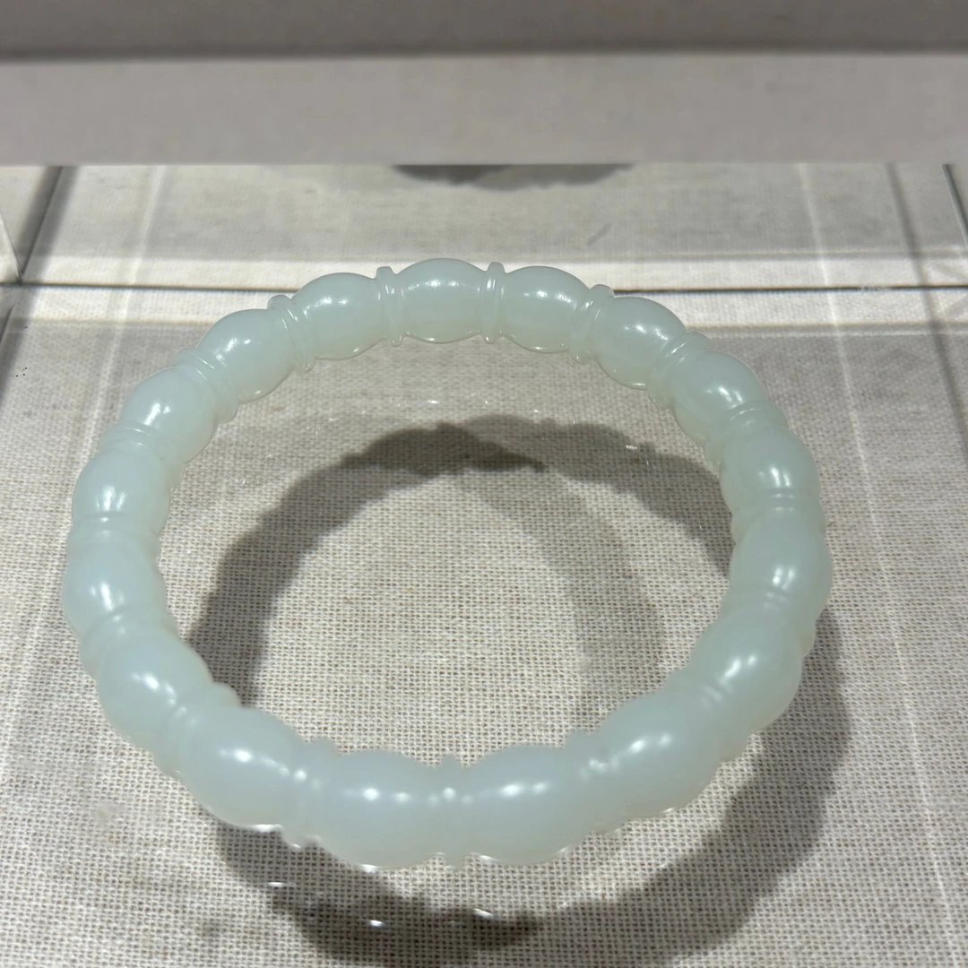 【7月24日古董拍卖预展】6320 清 藕节手镯