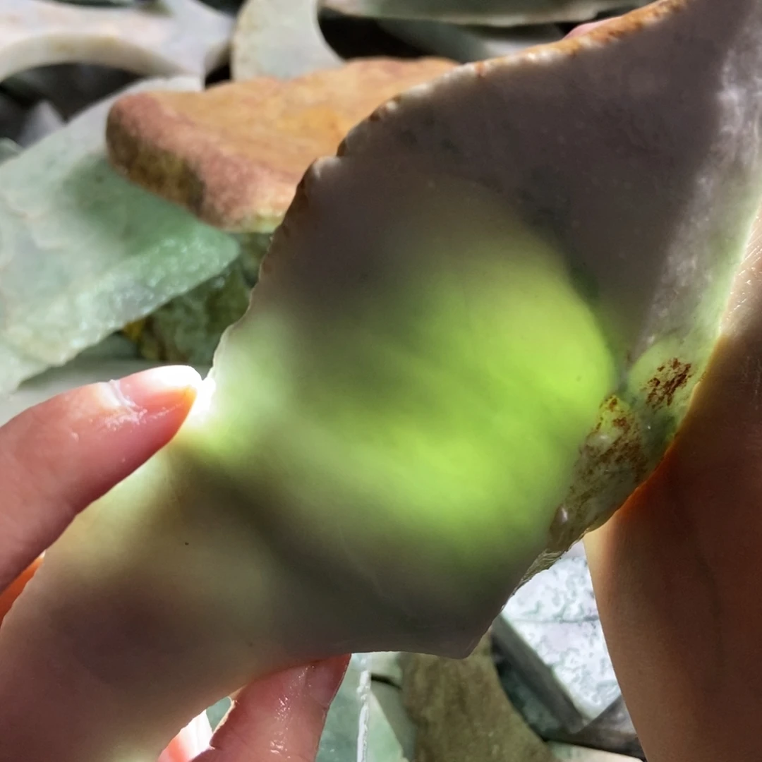 翡翠未镶嵌把件天然翡翠