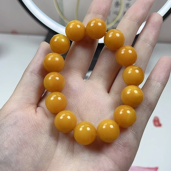 玛瑙/玉髓颈饰未镶嵌牛黄手串