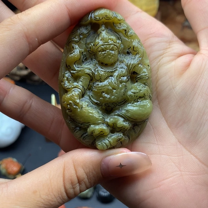 定制翡翠未镶嵌急*乱翡翠