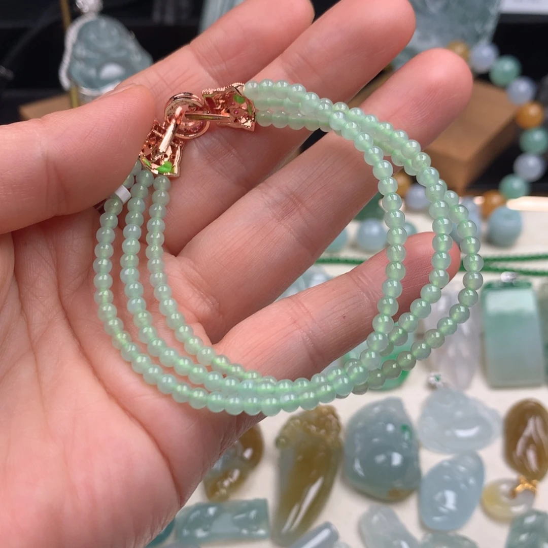 翡翠合金套链翡翠