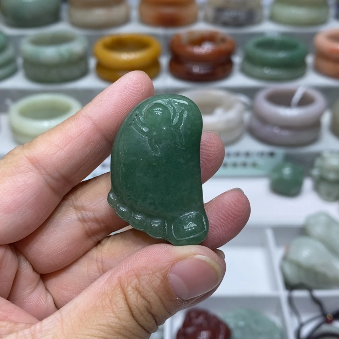 石英岩玉未镶嵌手镯