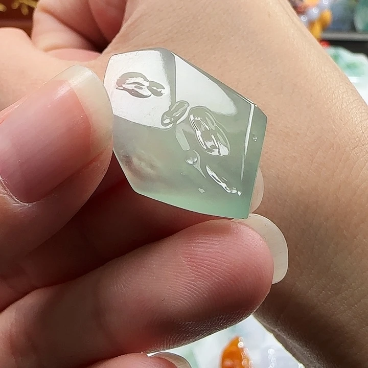 定制翡翠未镶嵌翡翠定制