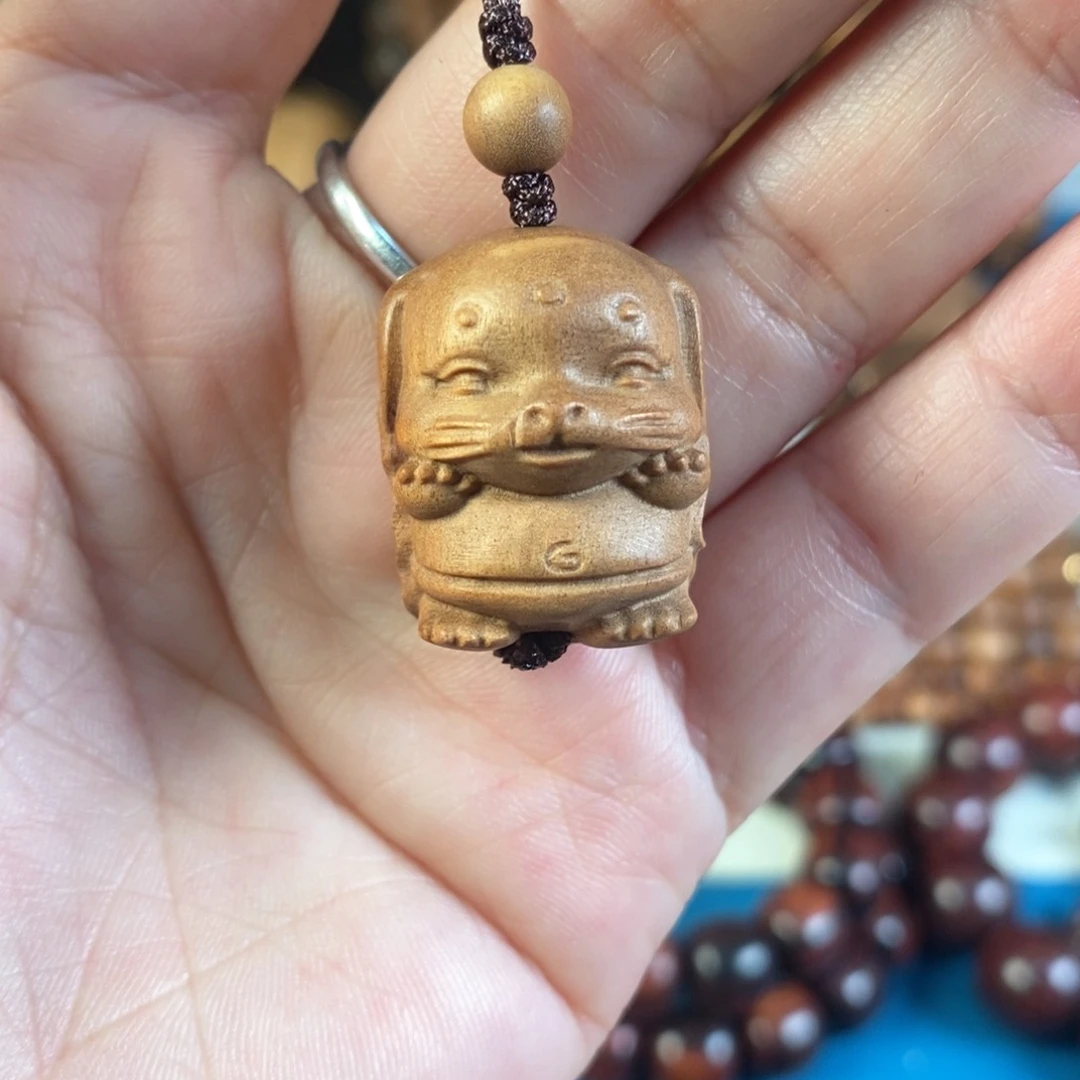 檀香木吊坠老山檀香2.5小猪挂坠