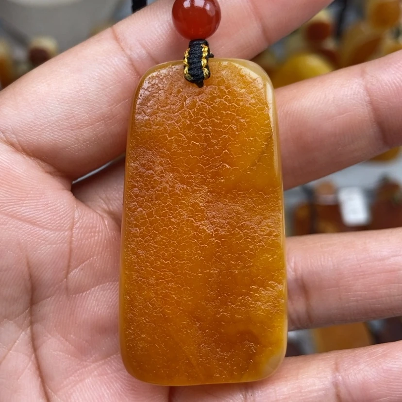 【闪购商品】琥珀颈饰未镶嵌