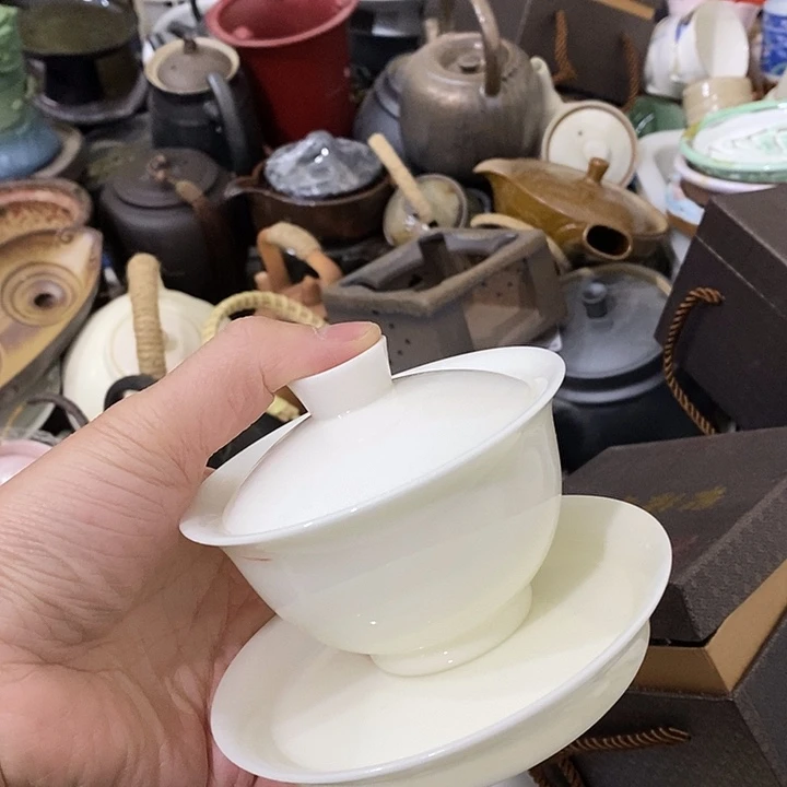 陶瓷艺术品及陶瓷制品