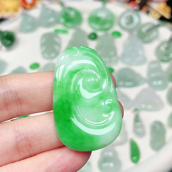 颈饰未镶嵌翡翠缅甸天然A货翡翠