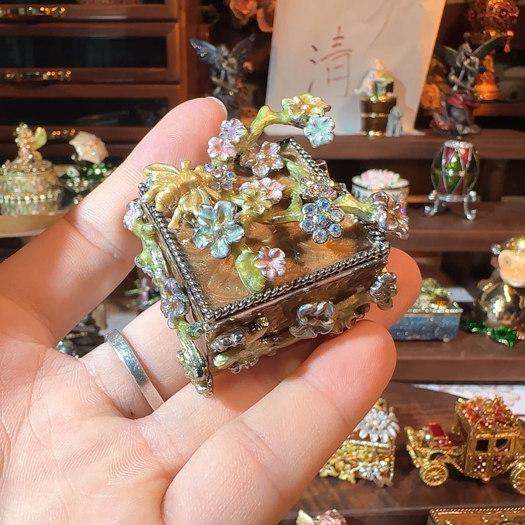 手工制品请勿吹毛求疵