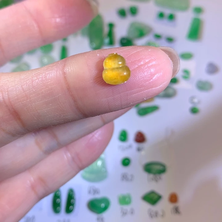 翡翠未镶嵌套链葫芦