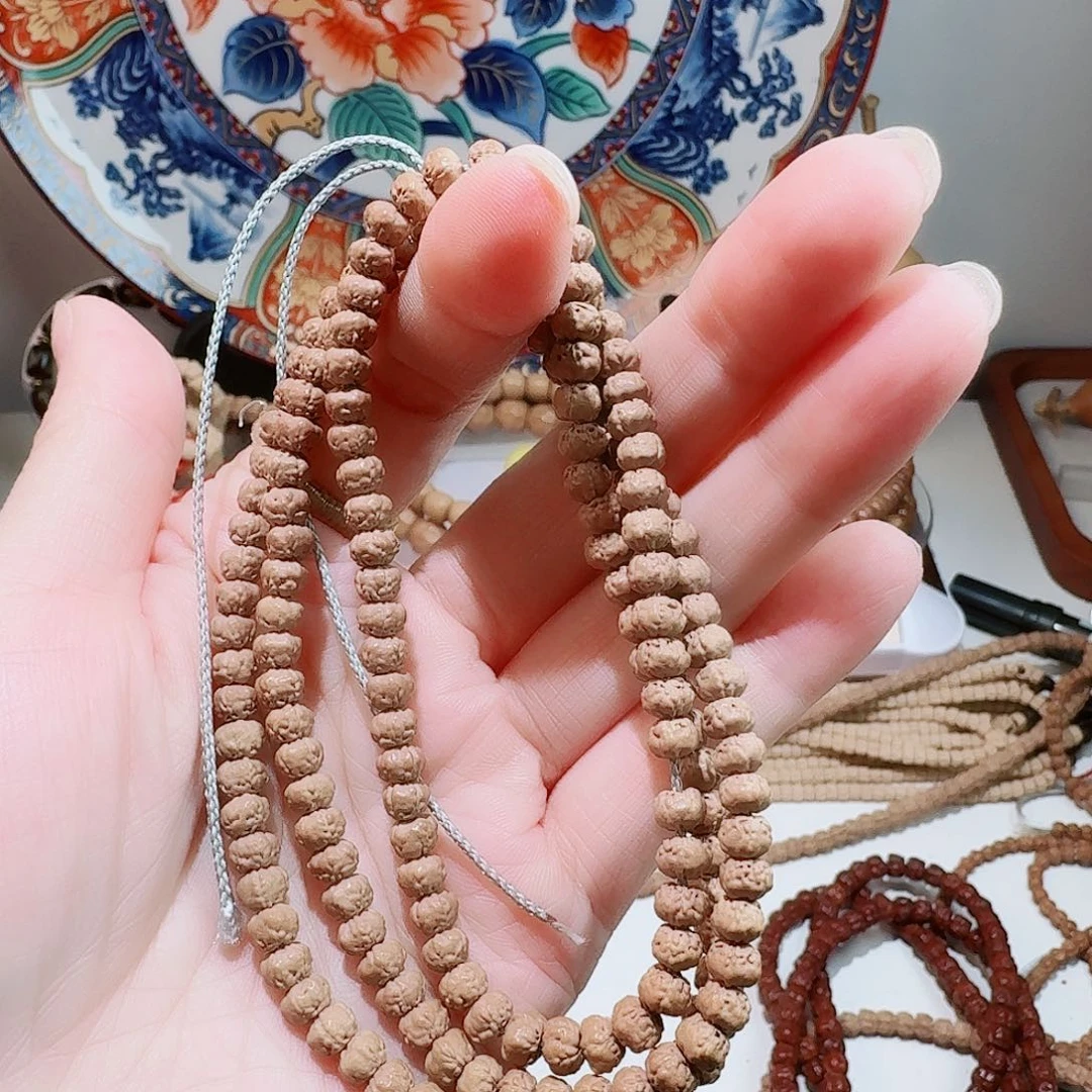 金刚菩提吊坠早****长很漂亮串串