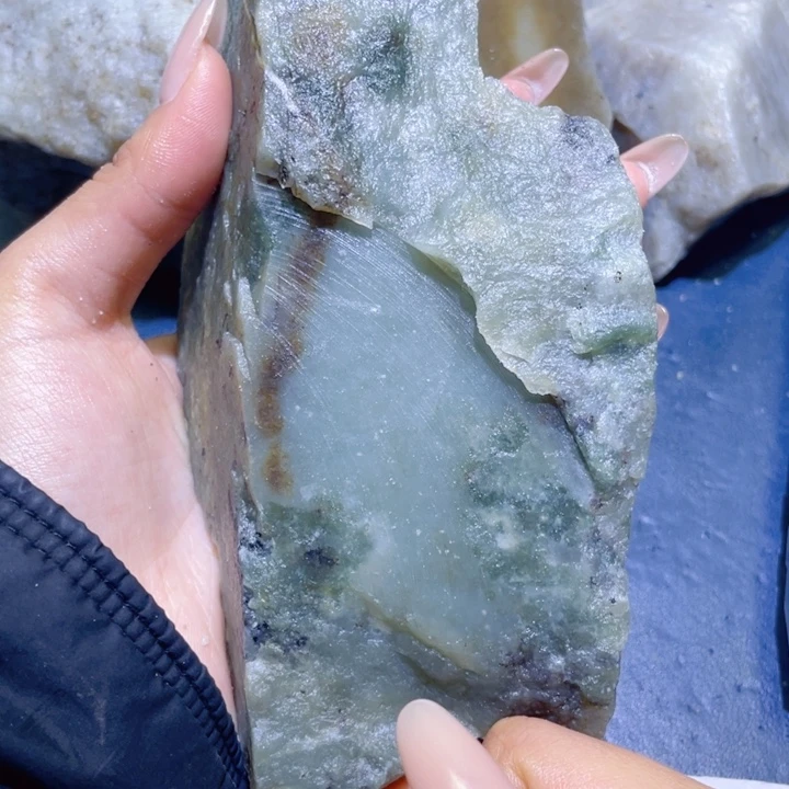 和田玉未镶嵌珠宝半成品