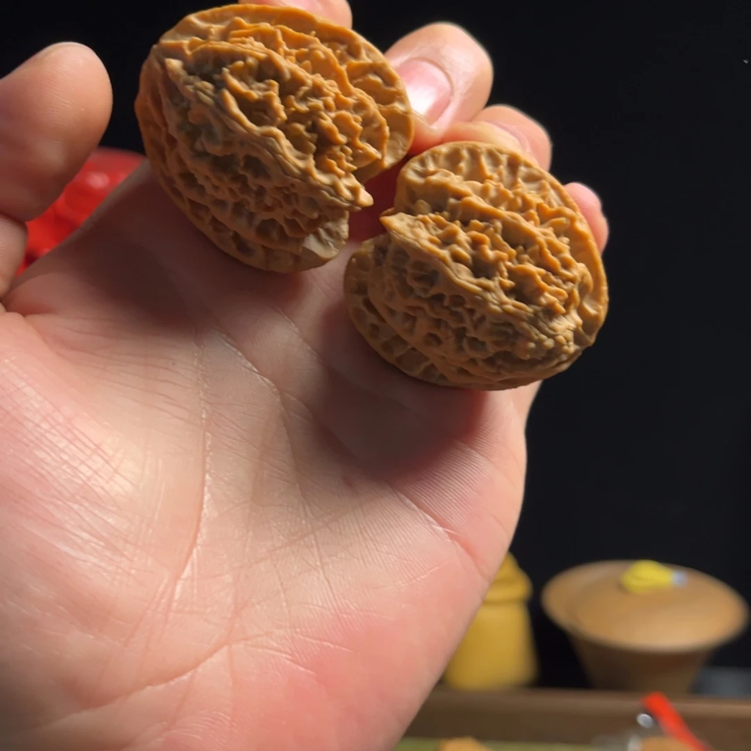 文玩核桃吊坠40苹果