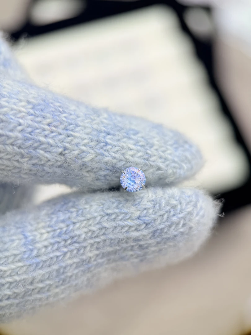 钛钢锆石耳饰 A569 双色渐变烟花切锆石5mm耳骨钉耳钉