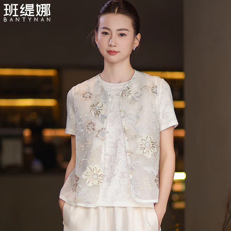 马夹薄款白色夏季民族刺绣马甲提花气质宽松时尚休闲百搭圆领复古