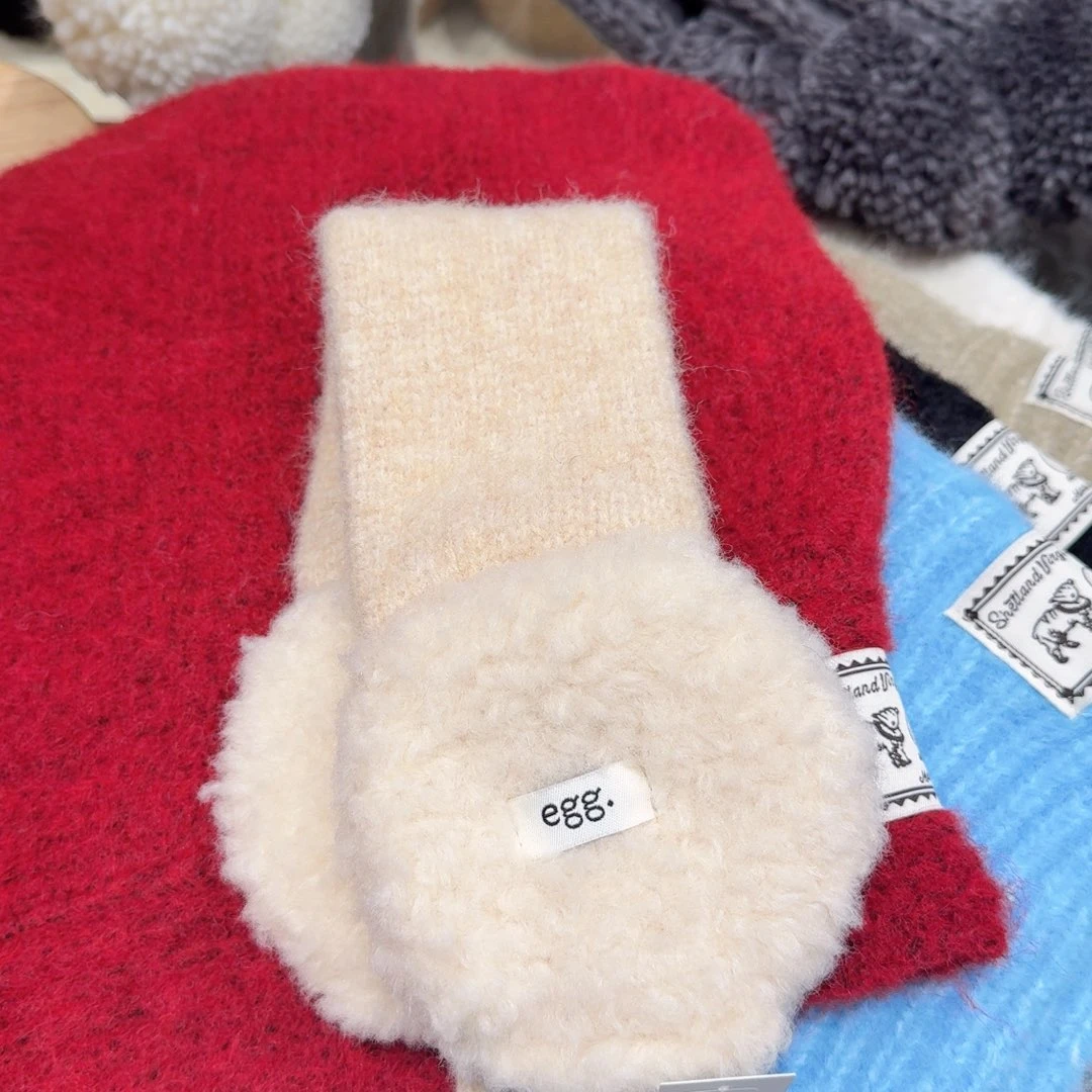 三醋酯纤维山羊毛