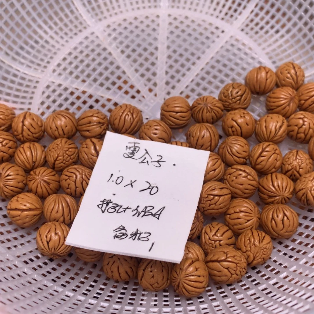 龙纹桃核野生小馒头