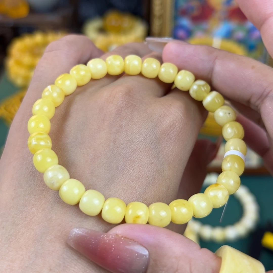 未镶嵌琥珀珠宝奇石